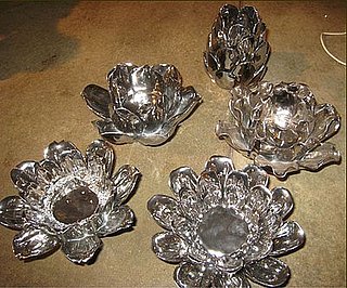 Steal of the Day: Silver Porcelain Flower Tea Light Holder